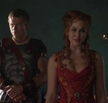 Caesar (Todd Lasance) and Laeta (Anna Hutchison) - Spartacus: War of the Damned "Spoils of War"