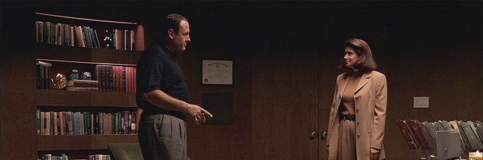 James Gandolfini and Lorraine Bracco in The Sopranos