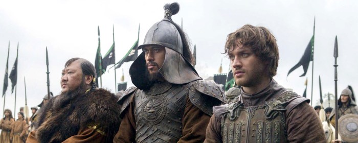 Lorenzo Richelmy and Benedict Wong in Marco Polo
