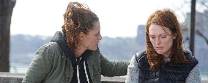 Kristen Stewart and Julianne Moore in Still Alice (2014)