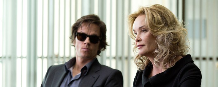 Mark Wahlberg and Jessica Lange in The Gambler (2014)