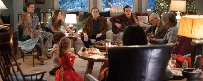 Love the Coopers (2015)