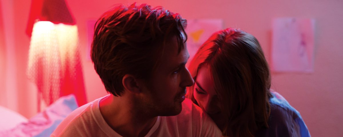 Ryan Gosling and Emma Stone in La La Land (2016)